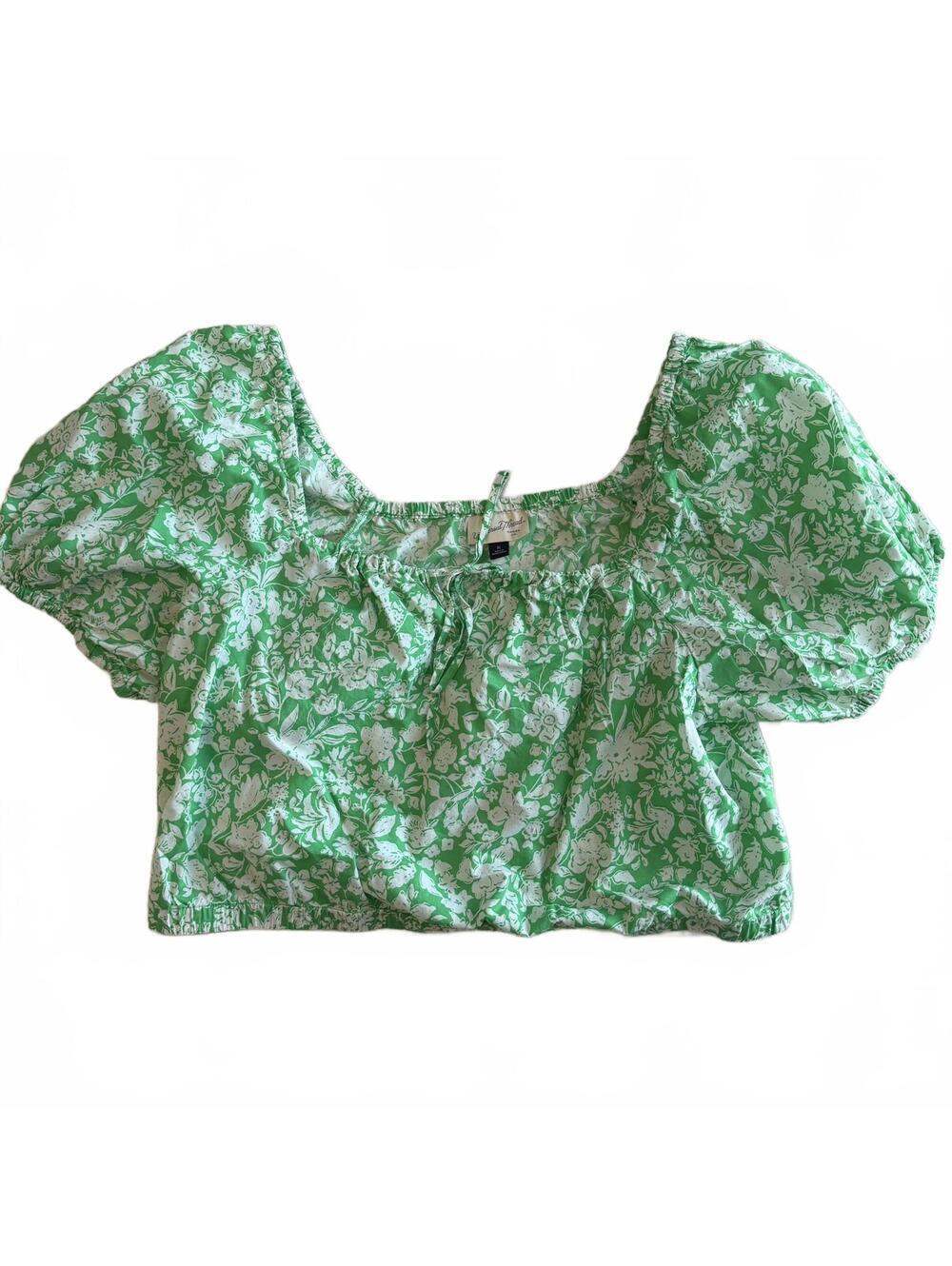 NWOT Universal Thread Green Puff Sleeve Crop Top Tie Front Size XL
